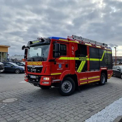 ahkp41191.jpg